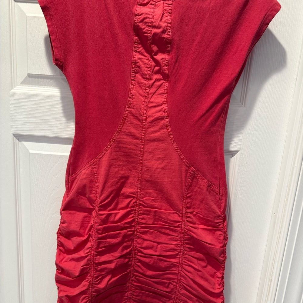 Wearables Washed Red Ruched Dress - Picture 7 of 9